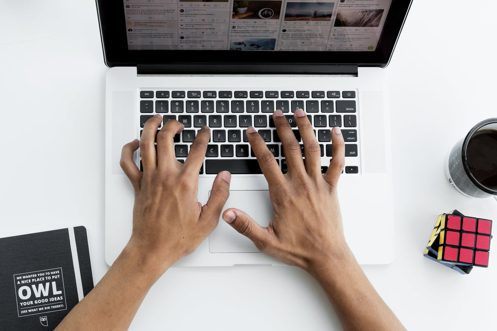 Cosa sono gli annunci dinamici su Facebook (inserzioni del catalogo Advantage+)